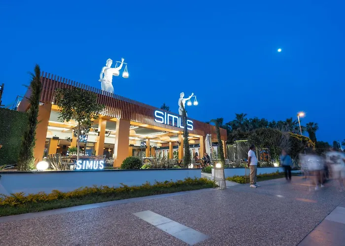 Golden Star Hotel